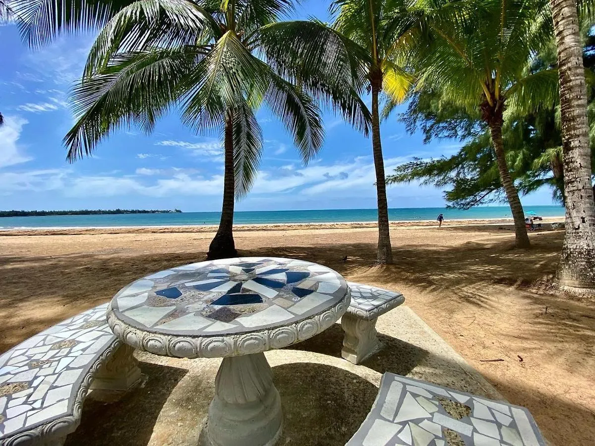Entire Beach Apartment With View To El Yunque National Rain Forest Rio Grande